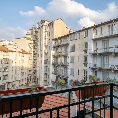 Easylife - Classic And Comfy Porta Romana Flat Πανδοχείο *